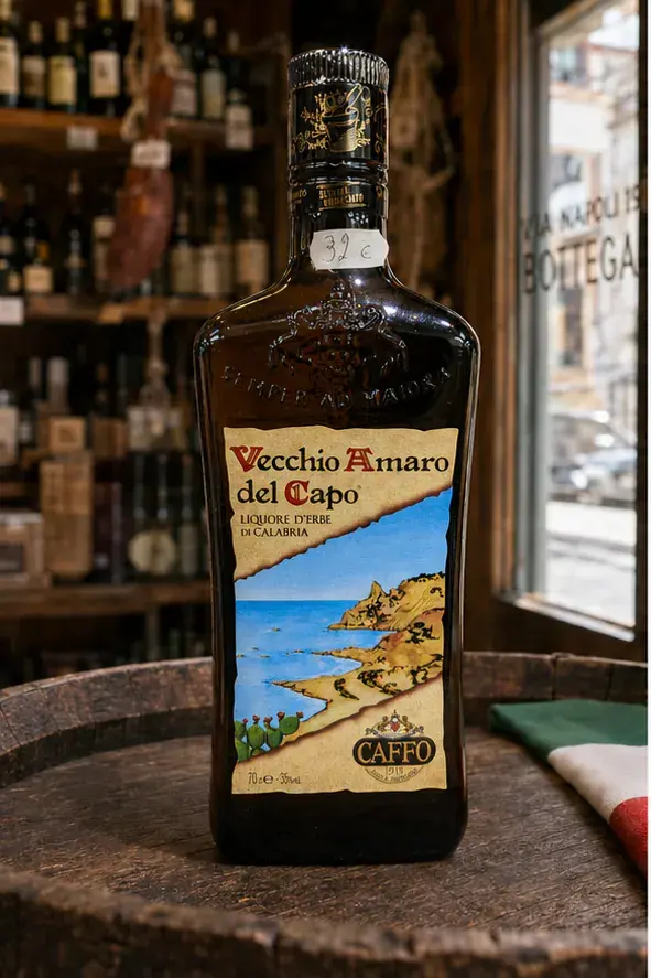 Vecchio Amaro del Capo, plan large de face