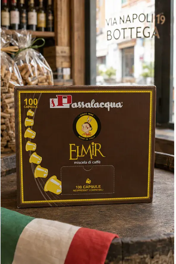 Passalacqua Elmir, plan large de face
