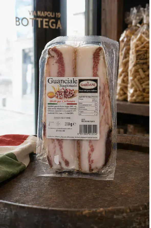 Gardani Guanciale Stagionato, plan large de face